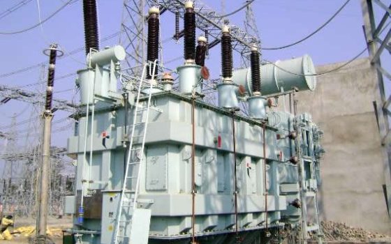 Heatwave Nigeria forces residents to sleep outdoors as power outages persist