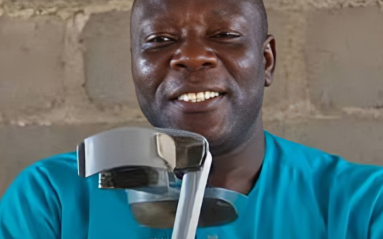 Pastor Joel Olasunkanmi Adedeji, a preacher from Ogbomoshi, has spoken openly about a ritual he performed three decades ago that, he says, delivered a brief spell of prosperity before ending in a tragic accident that cost him a leg